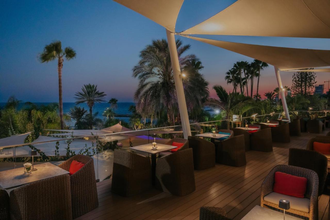 Amathus Beach Hotel Limassol Eksteriør billede The Deck